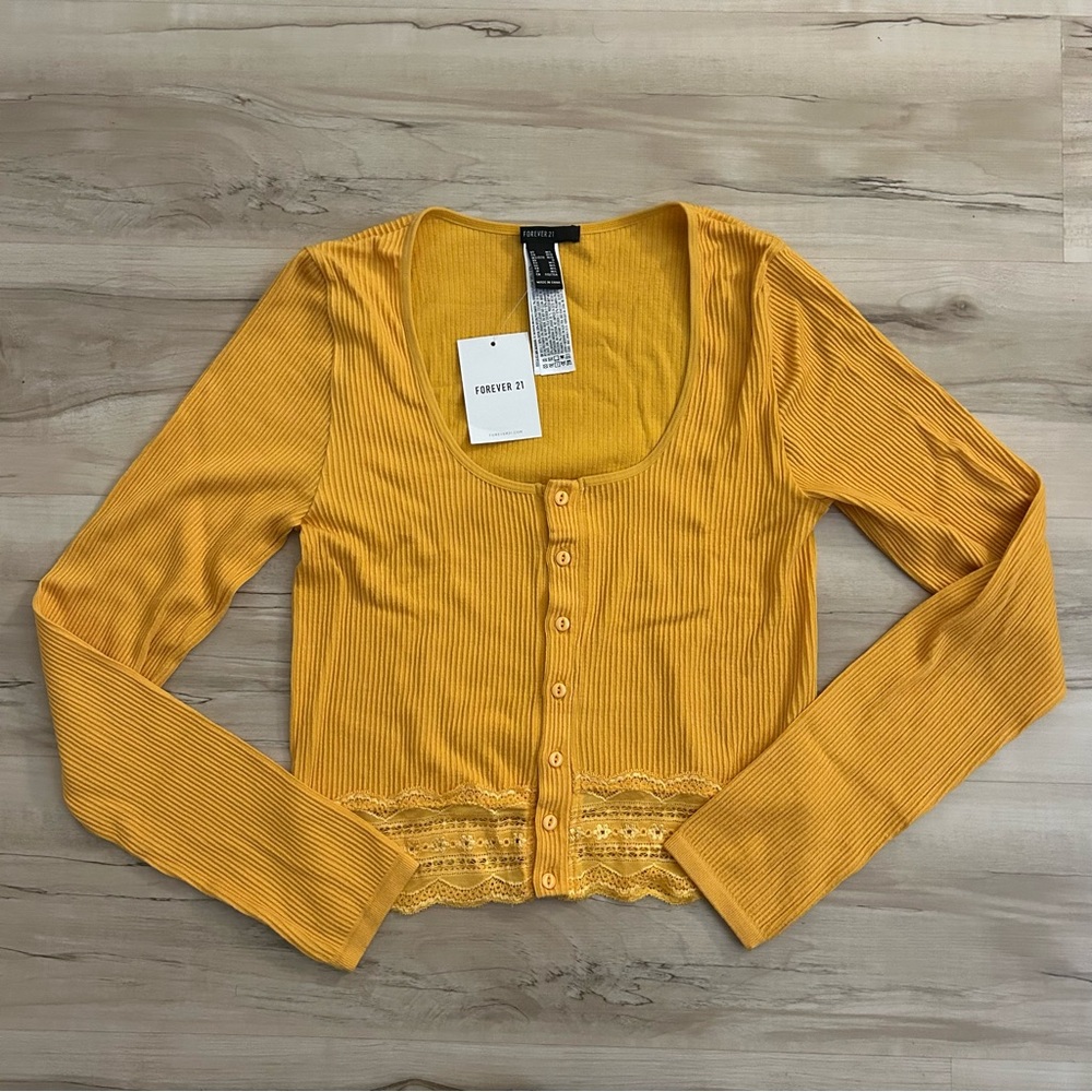 Forever 21 Yellow Long Sleeve Crop Top Size M/L Ribbed BNWT